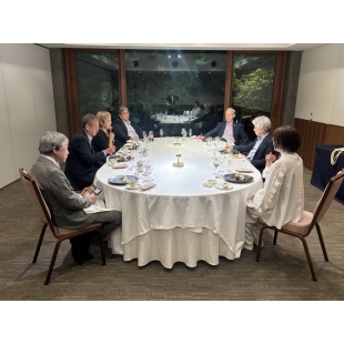 202608329_原丈人先生食事会 _1_.jpg